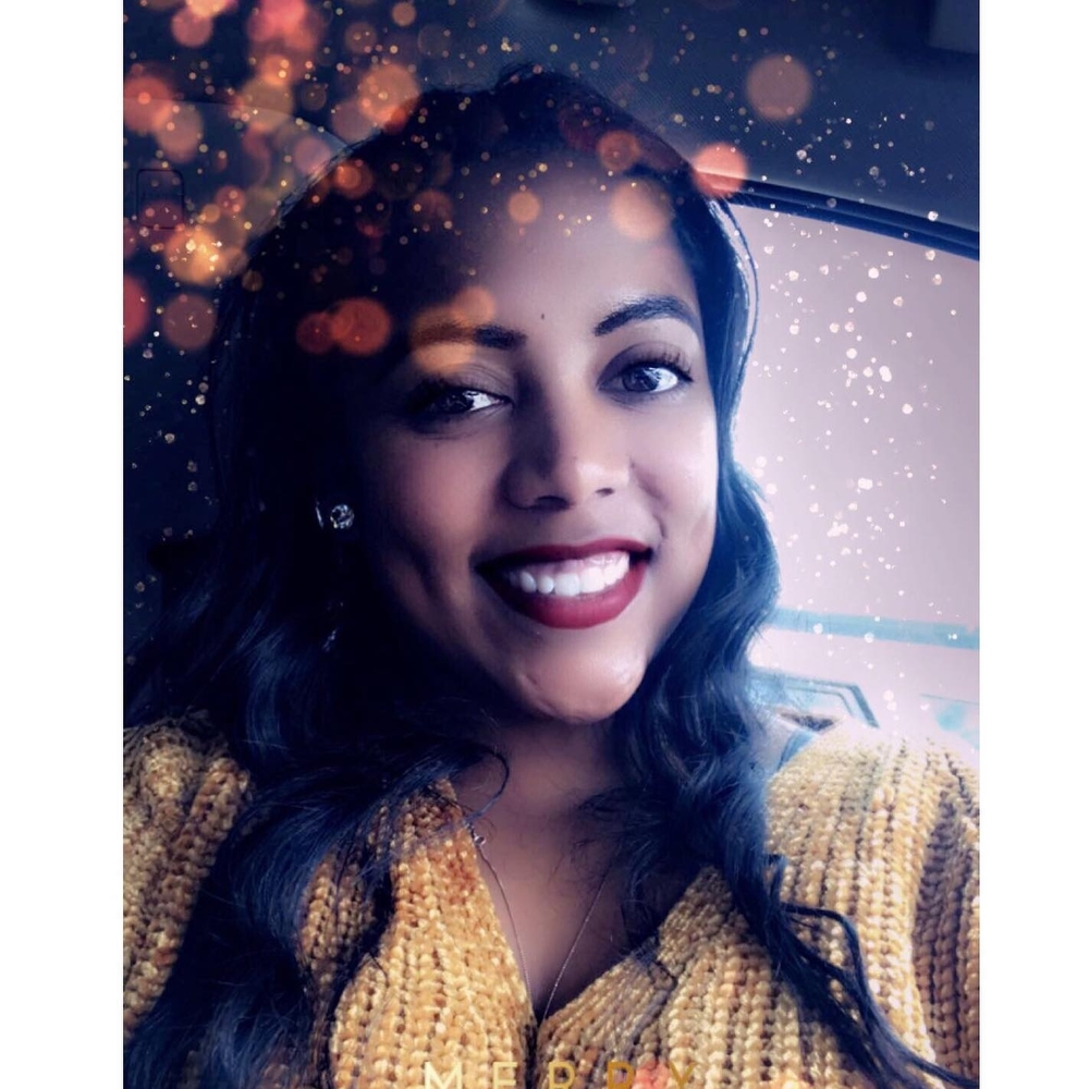 Meet your Posher, Shaina